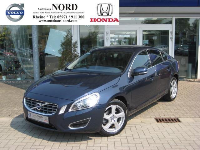 Volvo S60 D3 Summum NaviRTI + Xenium-Paket