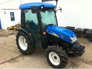 New Holland T3030