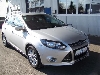 Ford Focus Titanium Lim. Sitz und Frontscheibenheizung