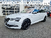 Skoda Superb Combi III 2.0 TDI DSG L&K Navi AHK Pano