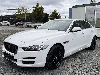 Jaguar XE Prestige STANDHEIZUNG LEDER PANO NAVI