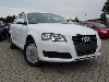 Audi A3 Sportback 1.6 TDi A3 Sportback 1.6 TDI Attraction Klimatronic Xenon mit 